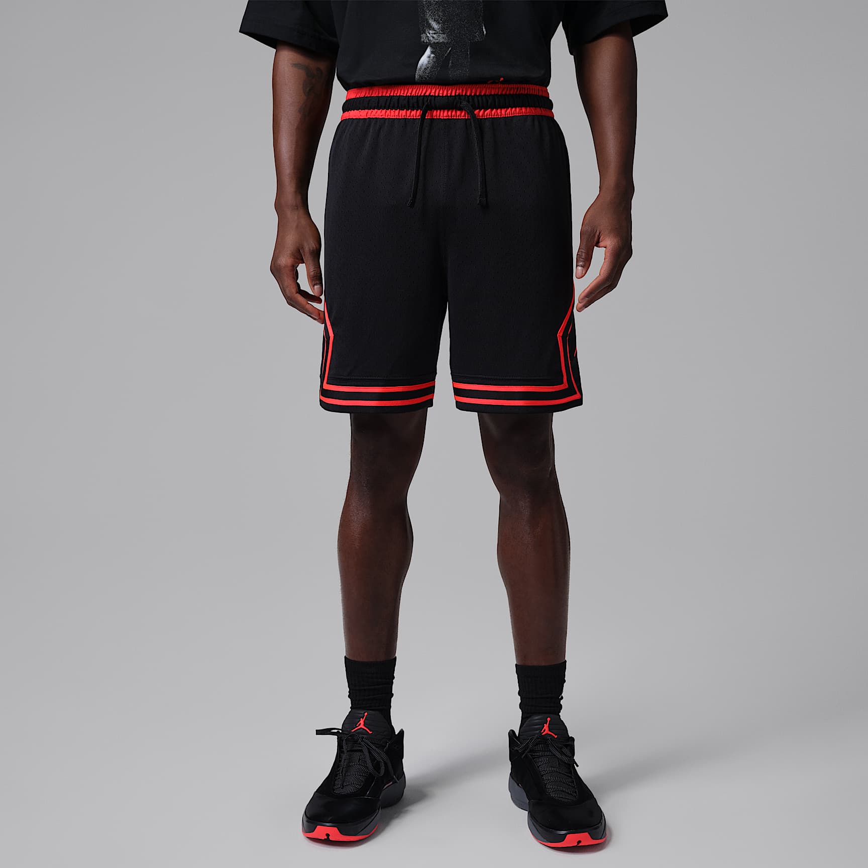 Jordan Sport Men's Dri-FIT Mesh Diamond Shorts. Nike.com